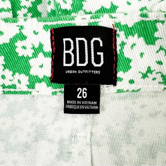 Urban Outfitters BDG Floral Straight Leg Jeans Green Size 26 - Picture 5 of 5